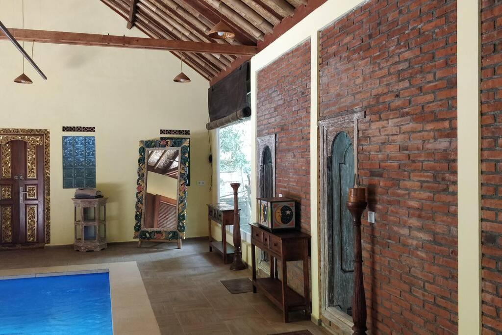 Villa King: Unique Villa With Indoor Swimming Pool Amed Buitenkant foto
