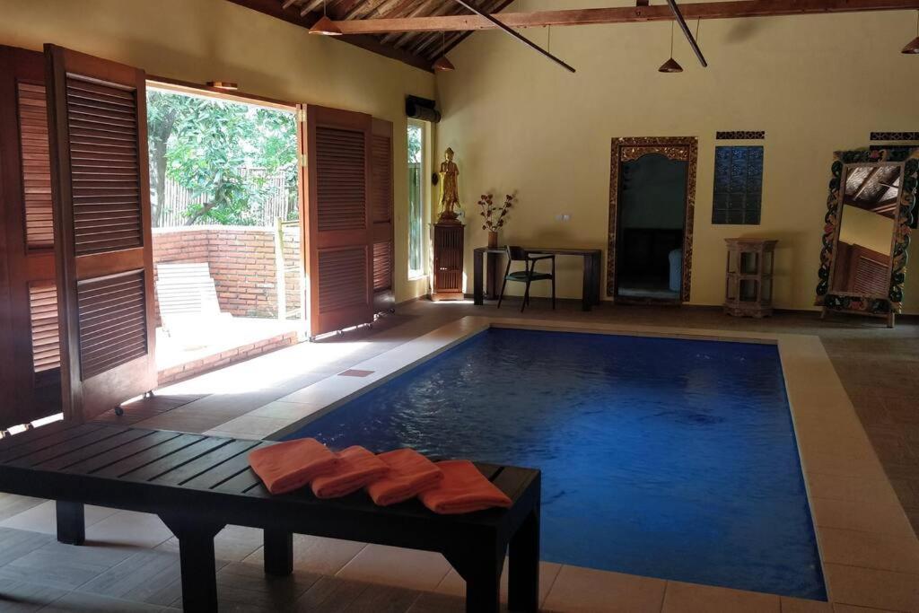 Villa King: Unique Villa With Indoor Swimming Pool Amed Buitenkant foto