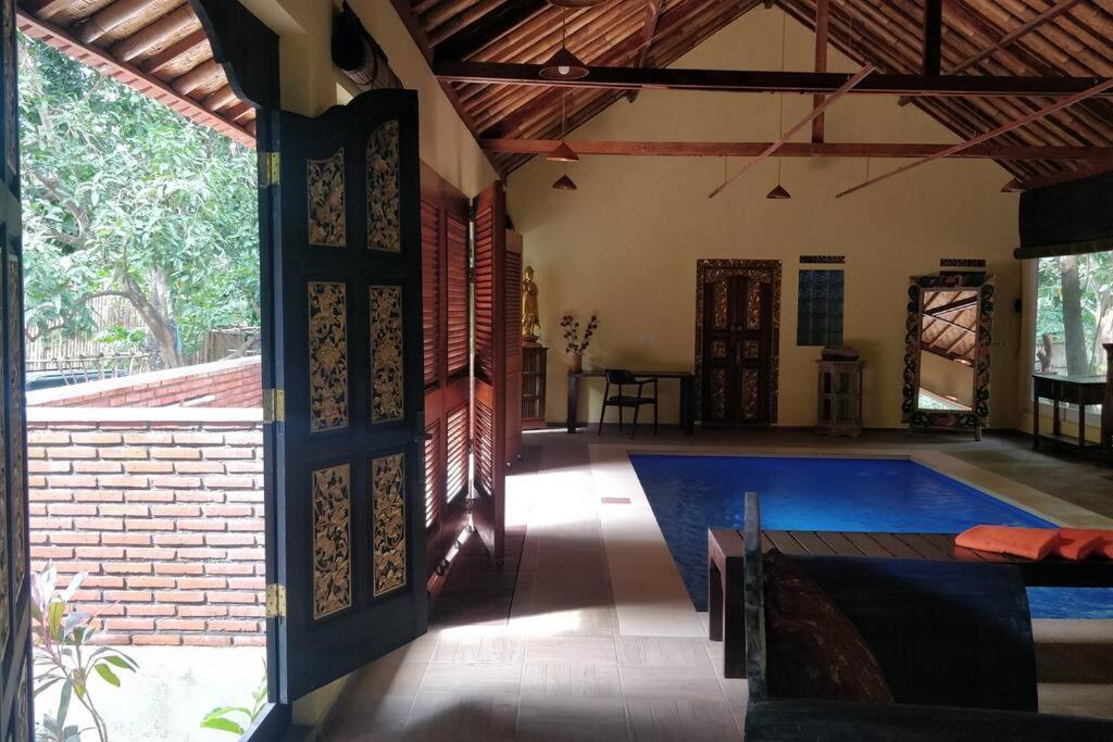 Villa King: Unique Villa With Indoor Swimming Pool Amed Buitenkant foto
